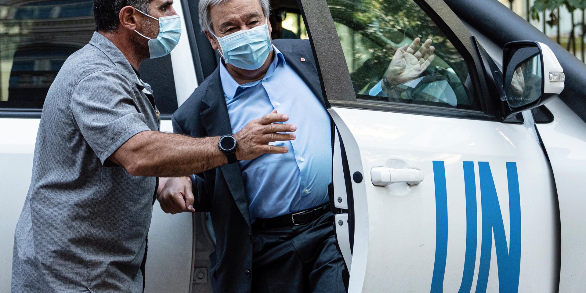FN:s generalsekreterare António Guterres på besök i Lviv i västra Ukraina.