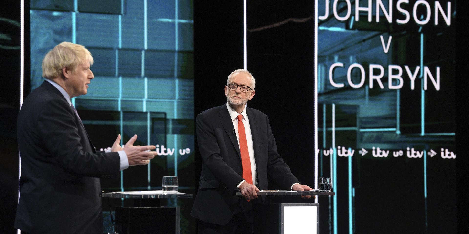 Boris Johnson och Jeremy Corbyn i tisdagens partiledardebatt inför valet i december.