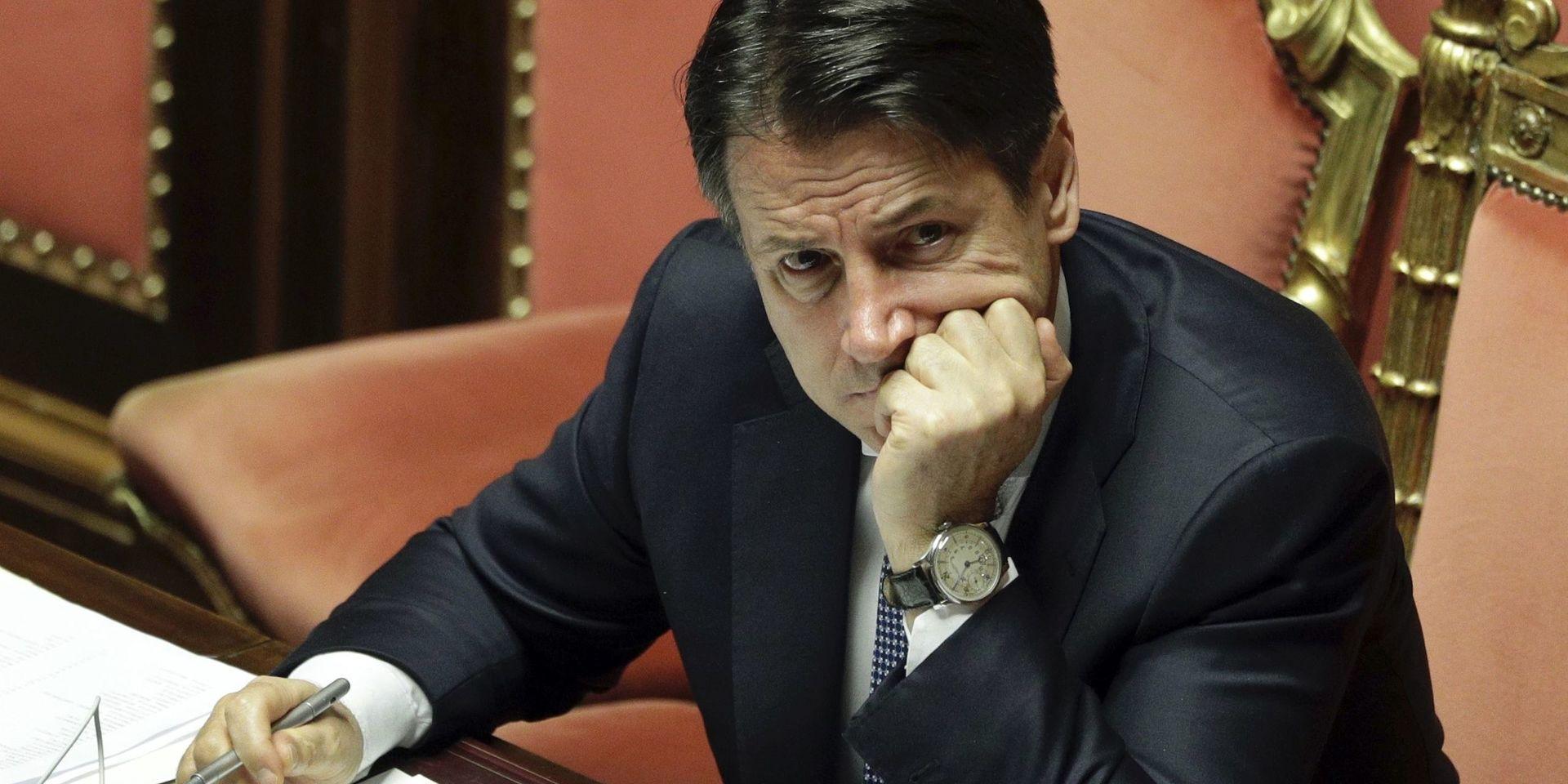 Italiens partilöse premiärminister Giuseppe Conte under debatten i parlamentets överhus. 