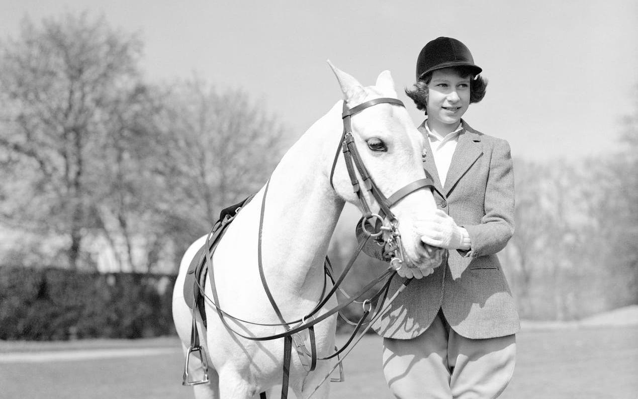 Prinsessan Elizabeth på sin 13-årsdag 21 april 1939.