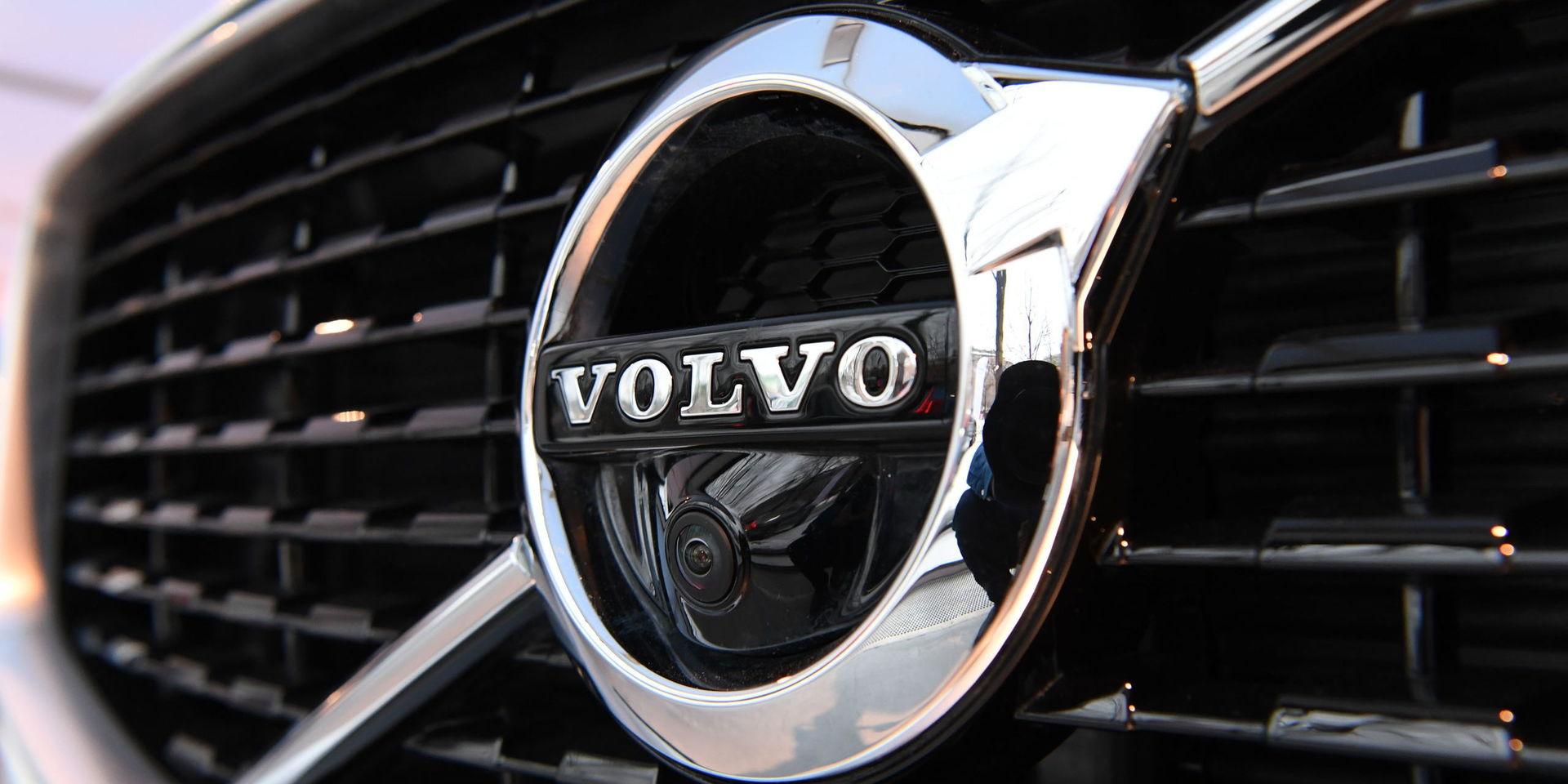 Volvo Cars lyckas inte att få ner koldioxidutsläppen för nya bilar, visar färsk undersökning,
