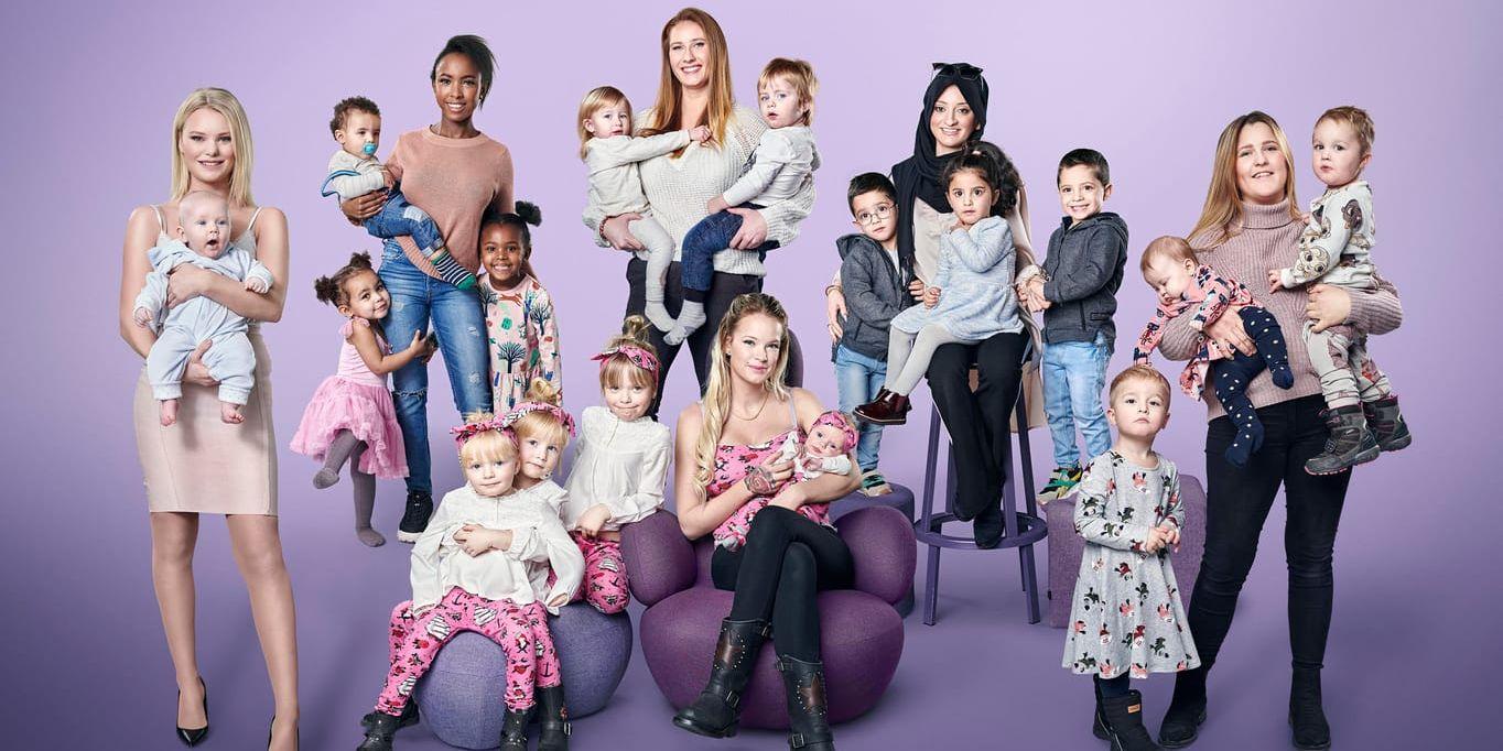 Alla deltagarna i den femte säsongen av tv-serien "Unga mammor". Pressbild.