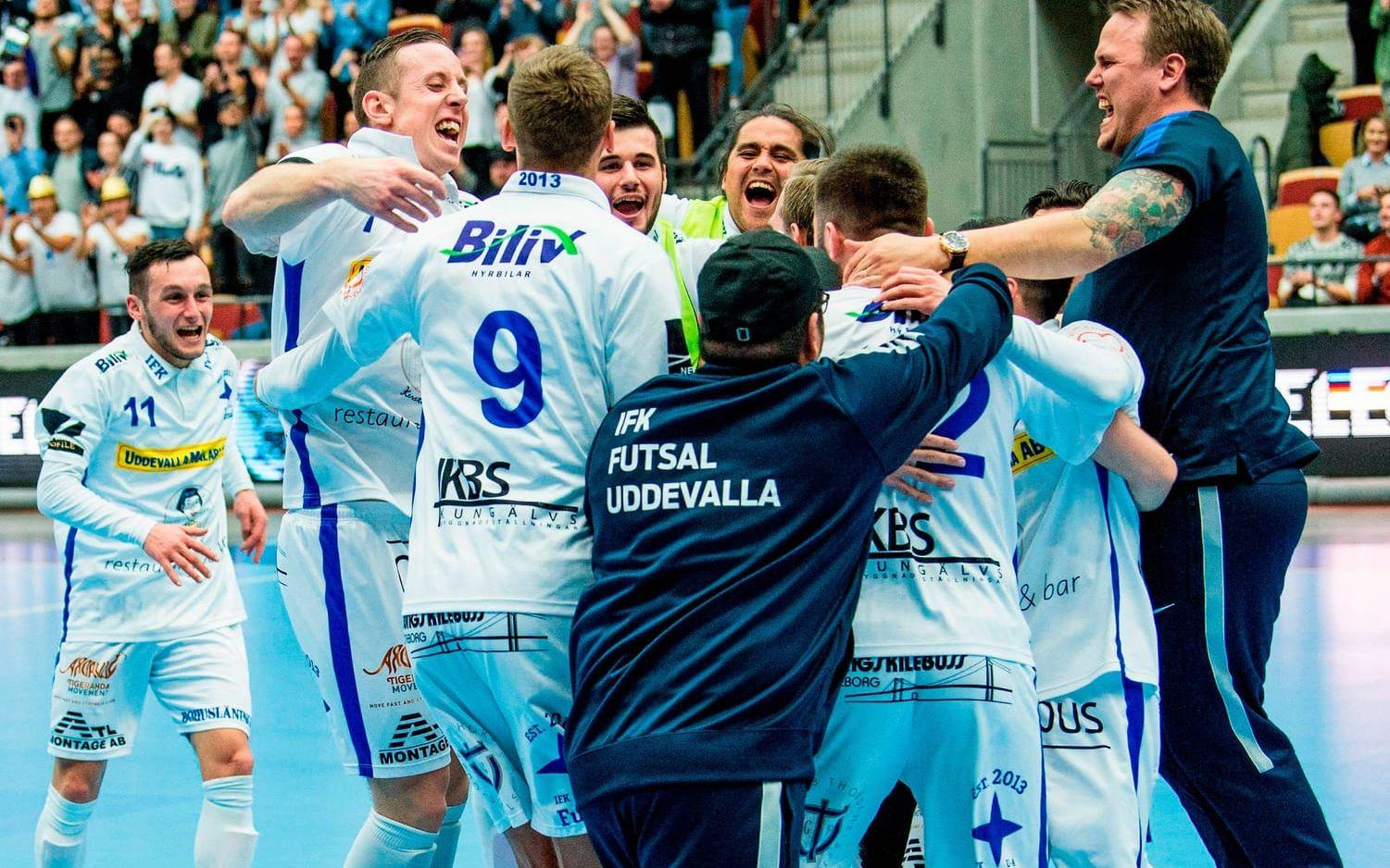 Angelo Vega och IFK Uddevalla. Bild: Lasse Edwartz
