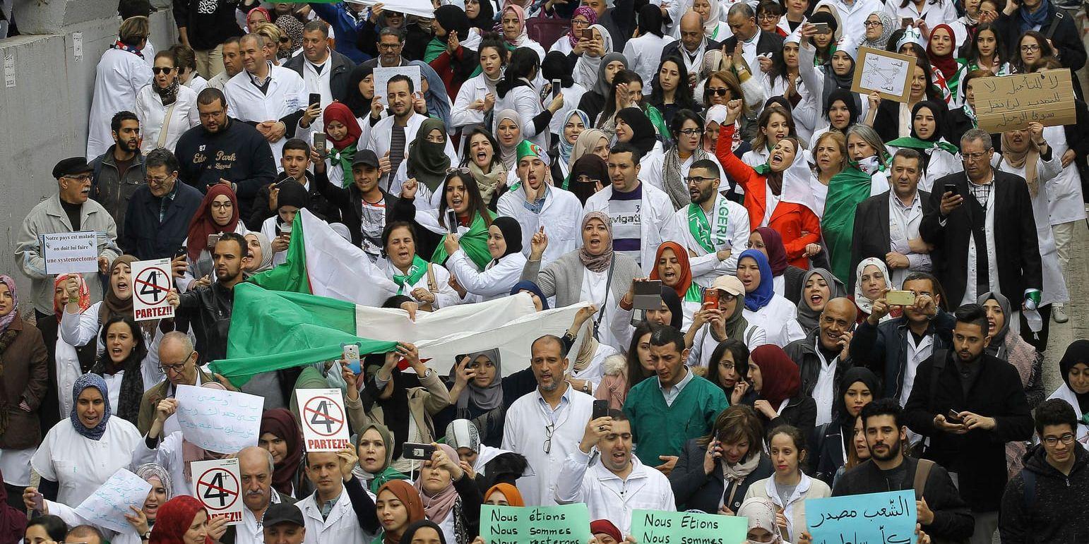 Protester i Algeriet mot president Abdelaziz Bouteflika. Arkivbild.