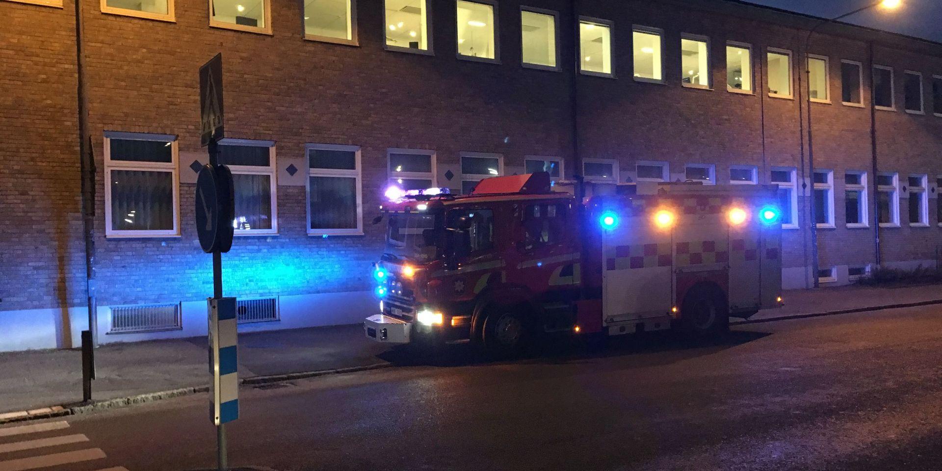 Räddningstjänsten fick rycka ut när brandlarmet gick på bland annat Bohusläningen.