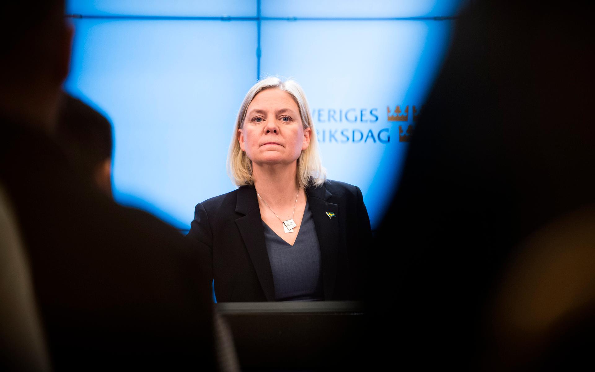 Magdalena Andersson håller pressträff efter att ha valts till statsminister av riksdagen. 