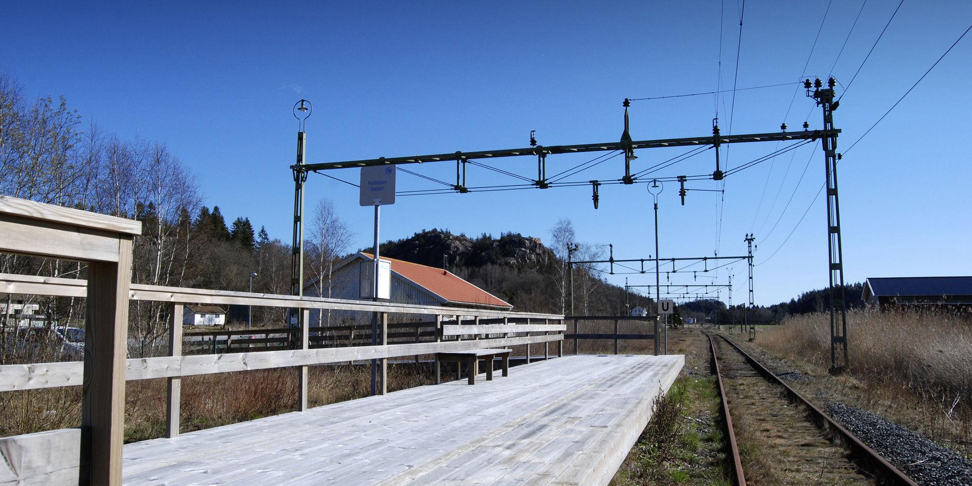 Lysekilsbanan Hallinden hållplats järnväg räls 