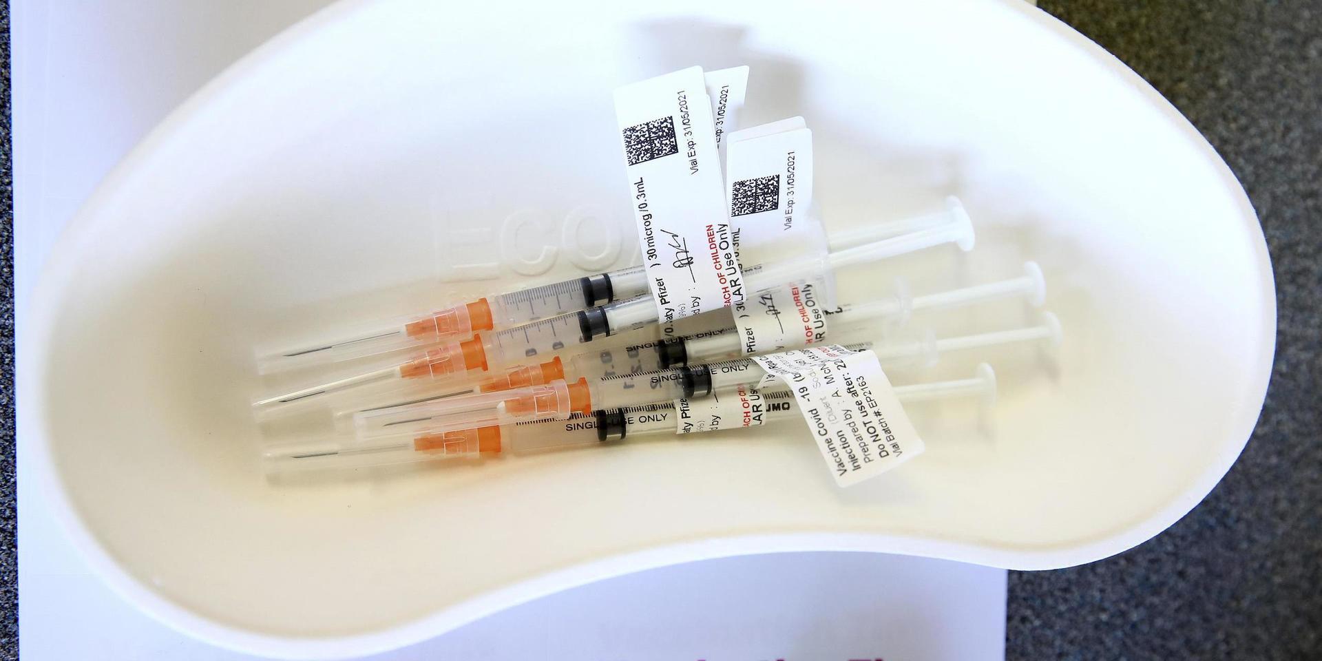 Läkemedelsbolaget Pfizers vaccin mot covid-19 används i Skottland. Arkivbild.