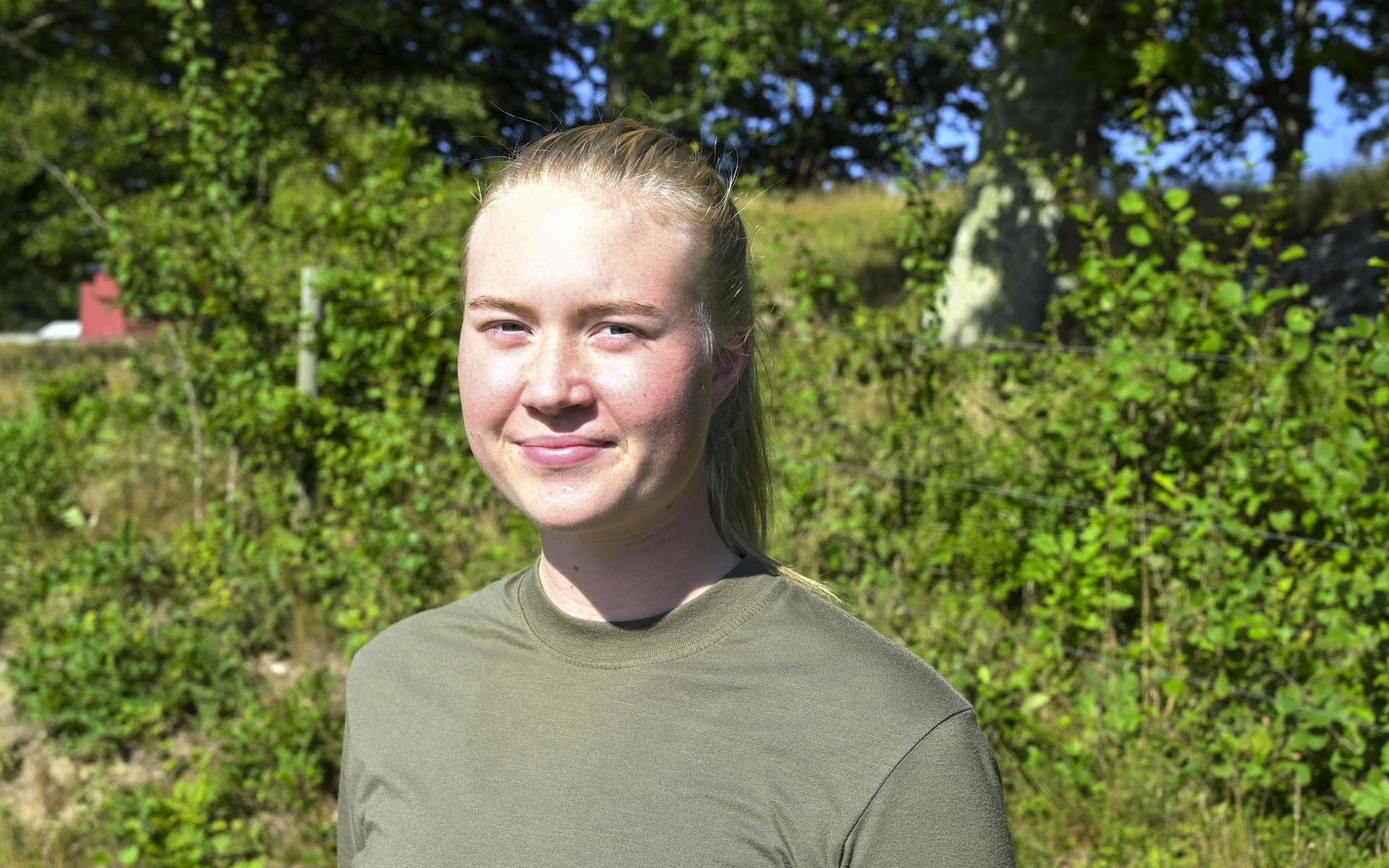 Alva Kullenberg, 20, från Vänersborg är yrkesmilitär vid Wilska kompaniet på P4 i Skövde.