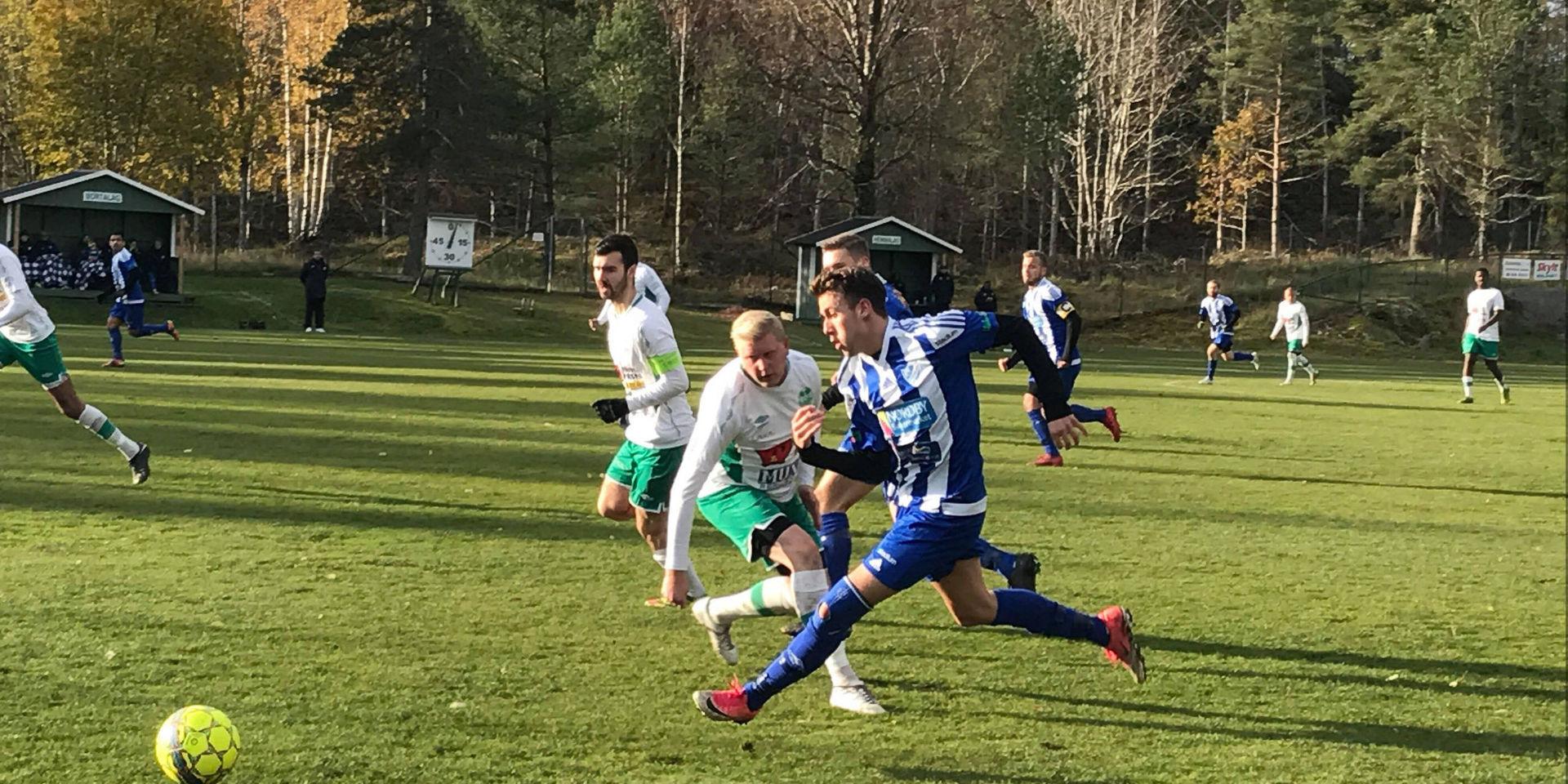 Räckte inte till. IFK Strömstad försökte men klarade inte av att göra mål. IK Svane vann mötet på Svanevallen med 1-0.