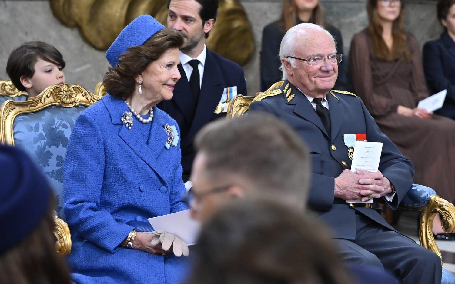 Drottning Silvia och kung Carl Gustaf under Te Deum i Slottskyrkan.