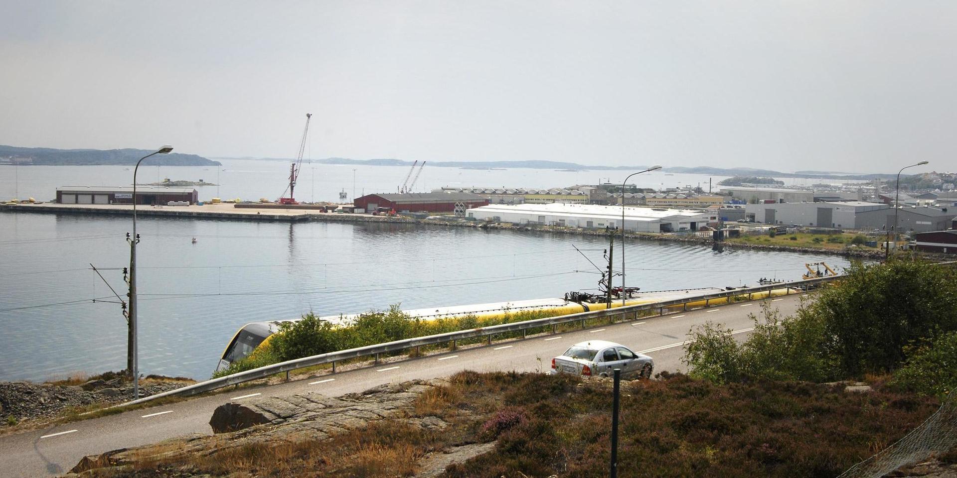 Glöm inte Lysekils hamn och Lysekilsbanan i regionens transportvision, påpekar Mats Fägerquist.