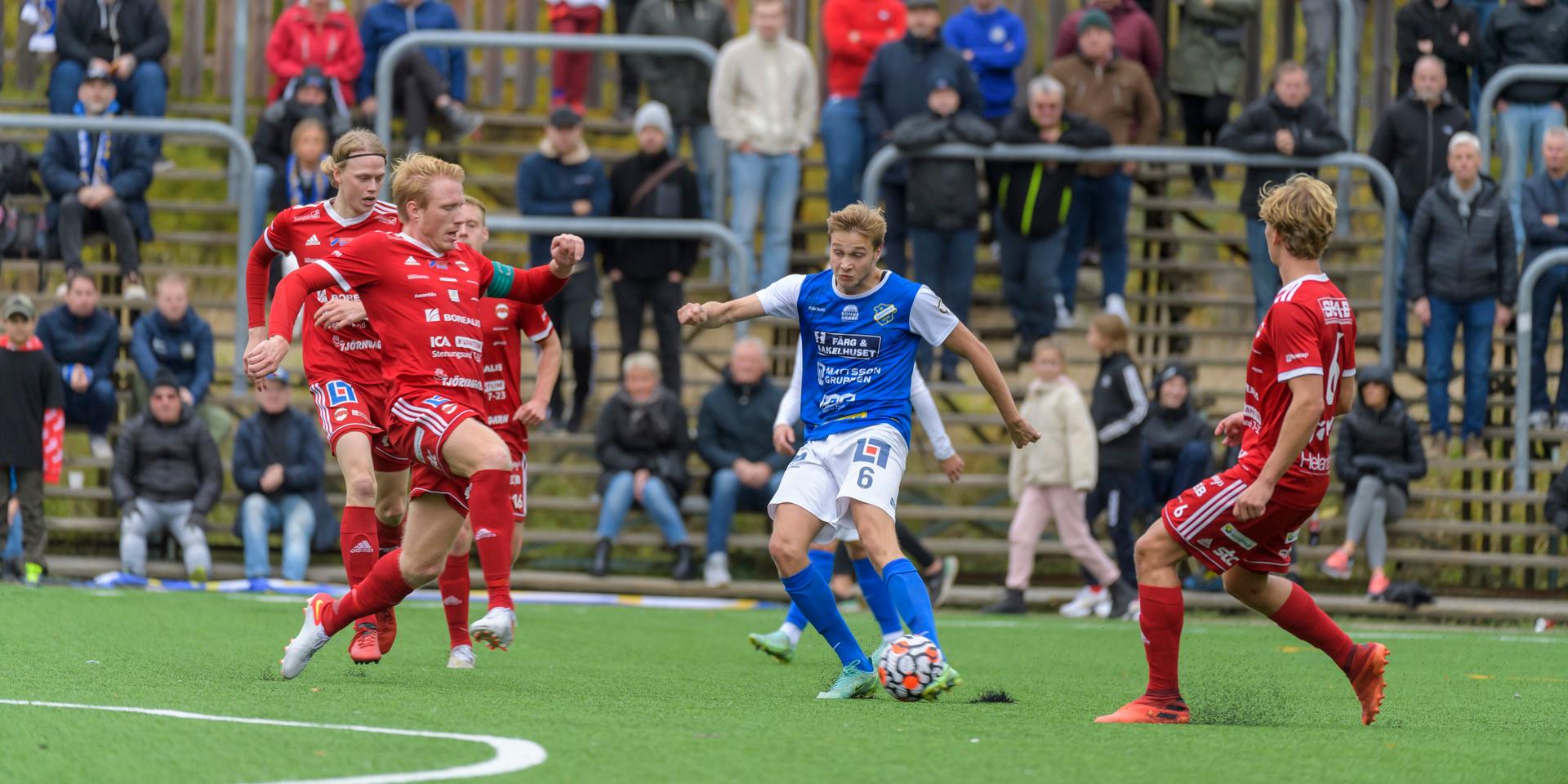 Efter fem säsonger i Stenungsunds IF är Adam Bergholtz klar för Oddevold. 