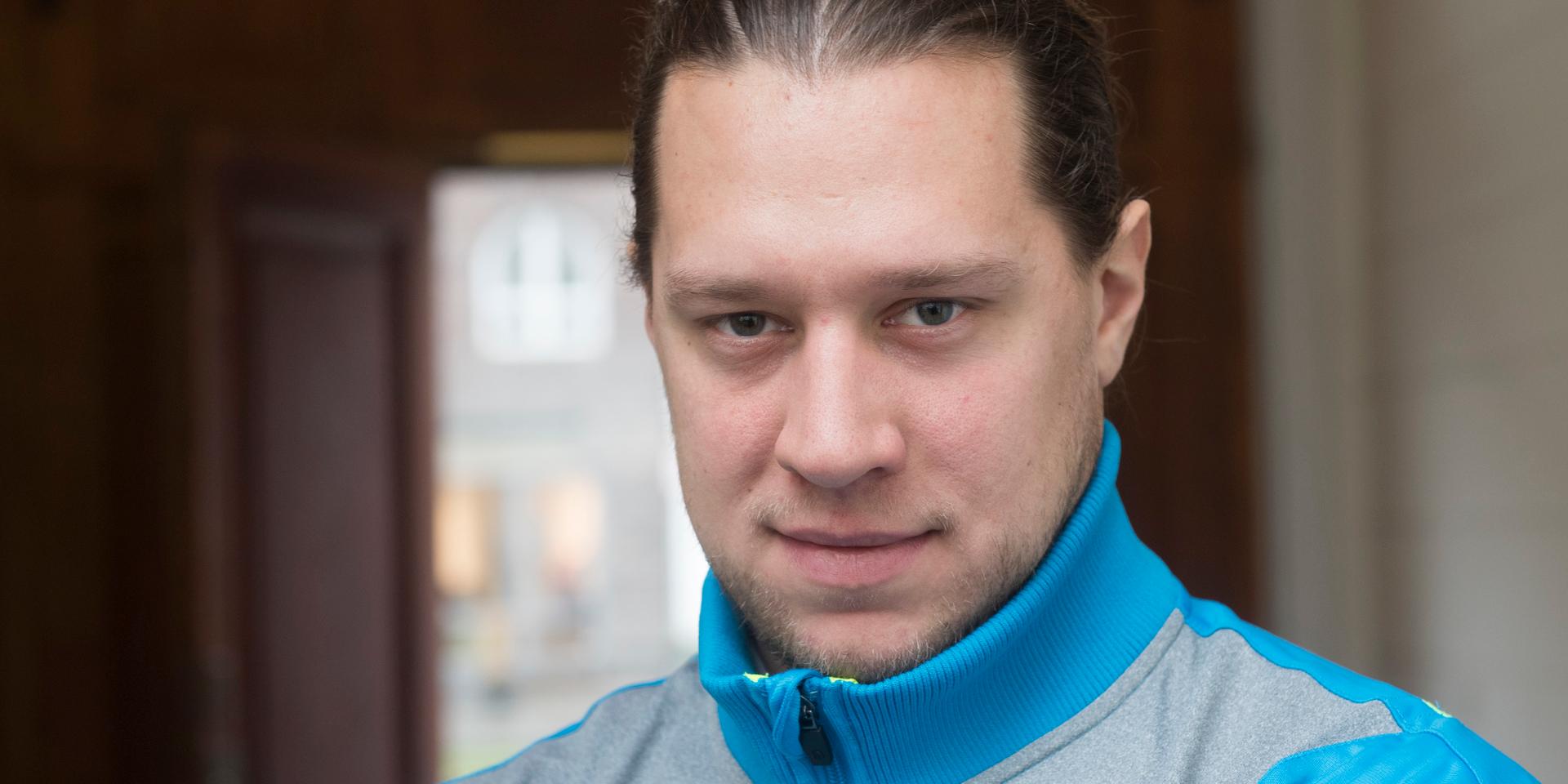Den tidigare landslagsspelaren i handboll, Mattias Zachrisson, är numera assisterande tränare för Eskilstuna Guif. Nu stängs han av året ut efter otillåten vadhållning. Arkivbild.