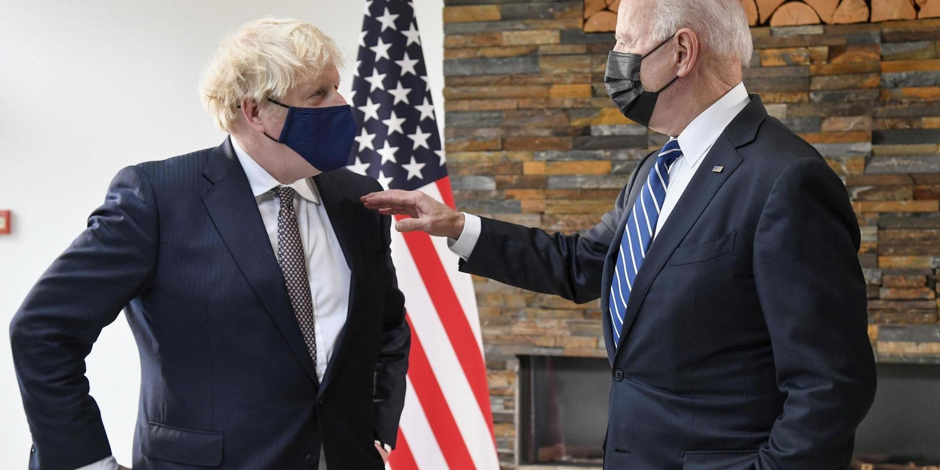 Den brittiske premiärministern Boris Johnson och USA:s president Joe Biden i Cornwall i torsdags.