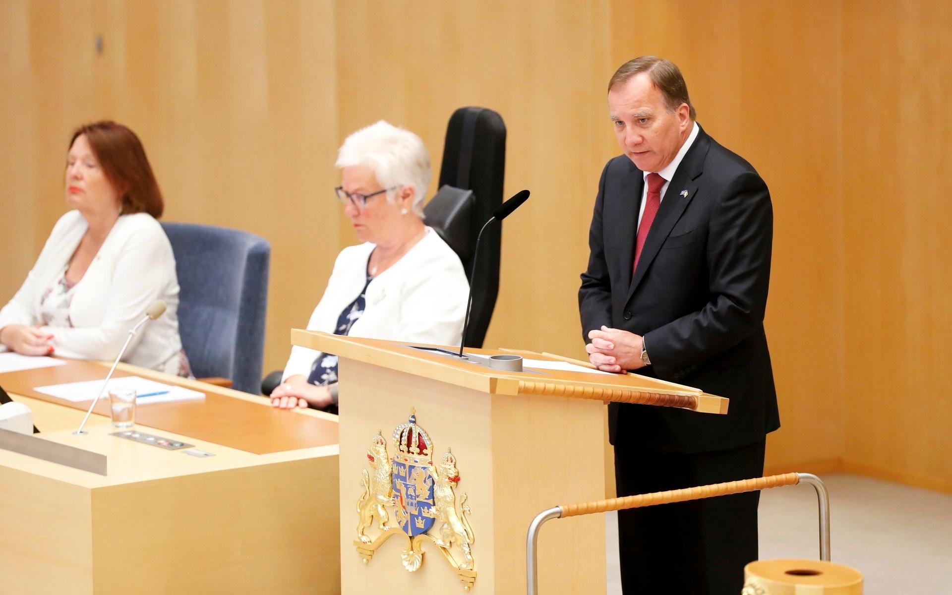 STOCKHOLM 21210709Statsminister Stefan Löfven (S) presenterar sin regering i riksdagen.Foto: Christine Olsson / TT kod 10430