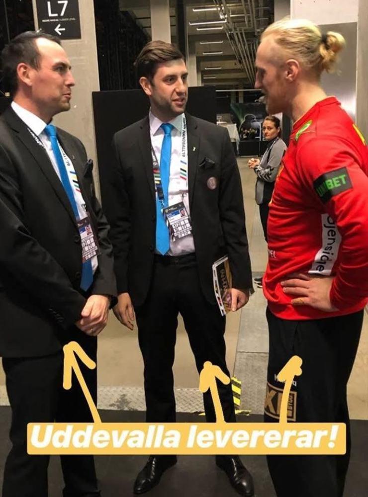 På lördagen träffades Uddevallatrion Mattias Wetterwik, Mirza Kurtagic och Mikael Appelgren i Herning där Sverige vann matchen om femte plats mot Kroatien. Bilden är från det svenska handbollslandslagets Instagramkonto.