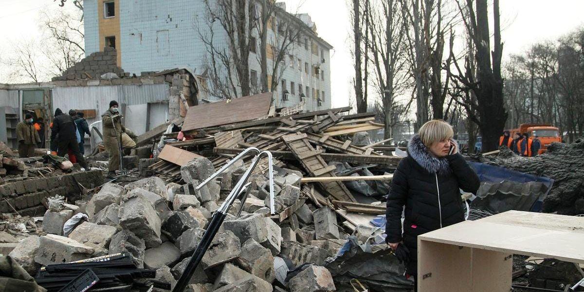 Bombat. Kriget fortsätter i Donetsk. Bild från februari i år.