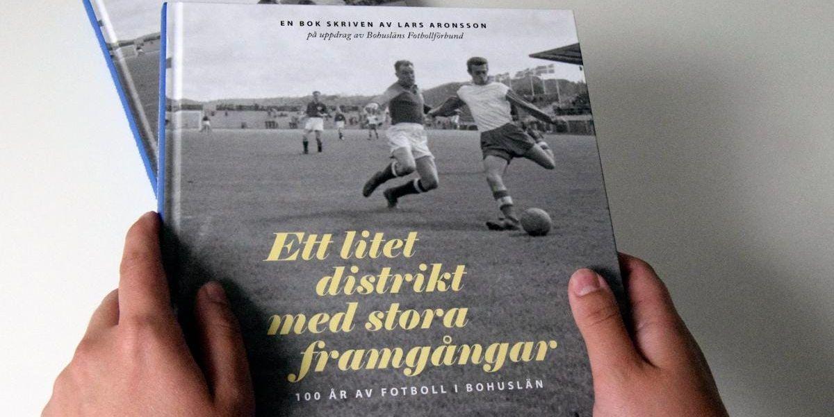 Jubileumsboken. ”Ett litet distrikt med stora framgångar” heter boken om Bohusläns fotbollförbunds 100-åriga historia.
