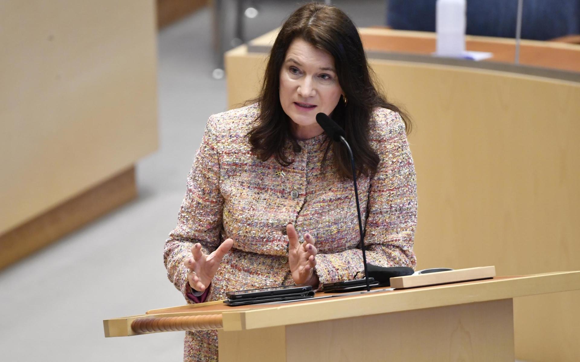 STOCKHOLM 20210224Utrikesminister Ann Linde (S) under den utrikespolitiska debatten i riksdagen.Foto: Henrik Montgomery / TT kod 10060