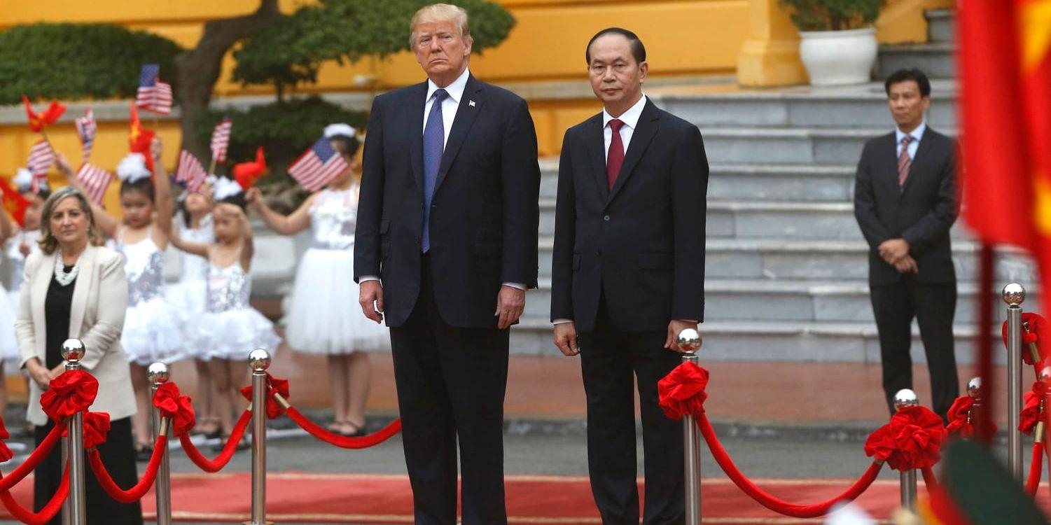 USA:s president Donald Trump och Vietnams president Tran Dai Quang i Hanoi, Vietnam.