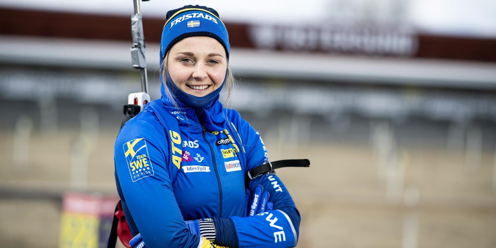 Stina Nilsson ska försöka slå sig in i världscupen i skidskytte i vinter. Men när kommer tävlingarna igång? Arkivbild.