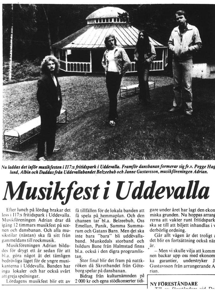 Bohusläningen inför allra första Kôrpehôlsfestivalen 1979. Här med arrangörerna Pegge Haglund. Albin och Daddas från Uddevallabandet Belzeebub och Janne Gustavsson.