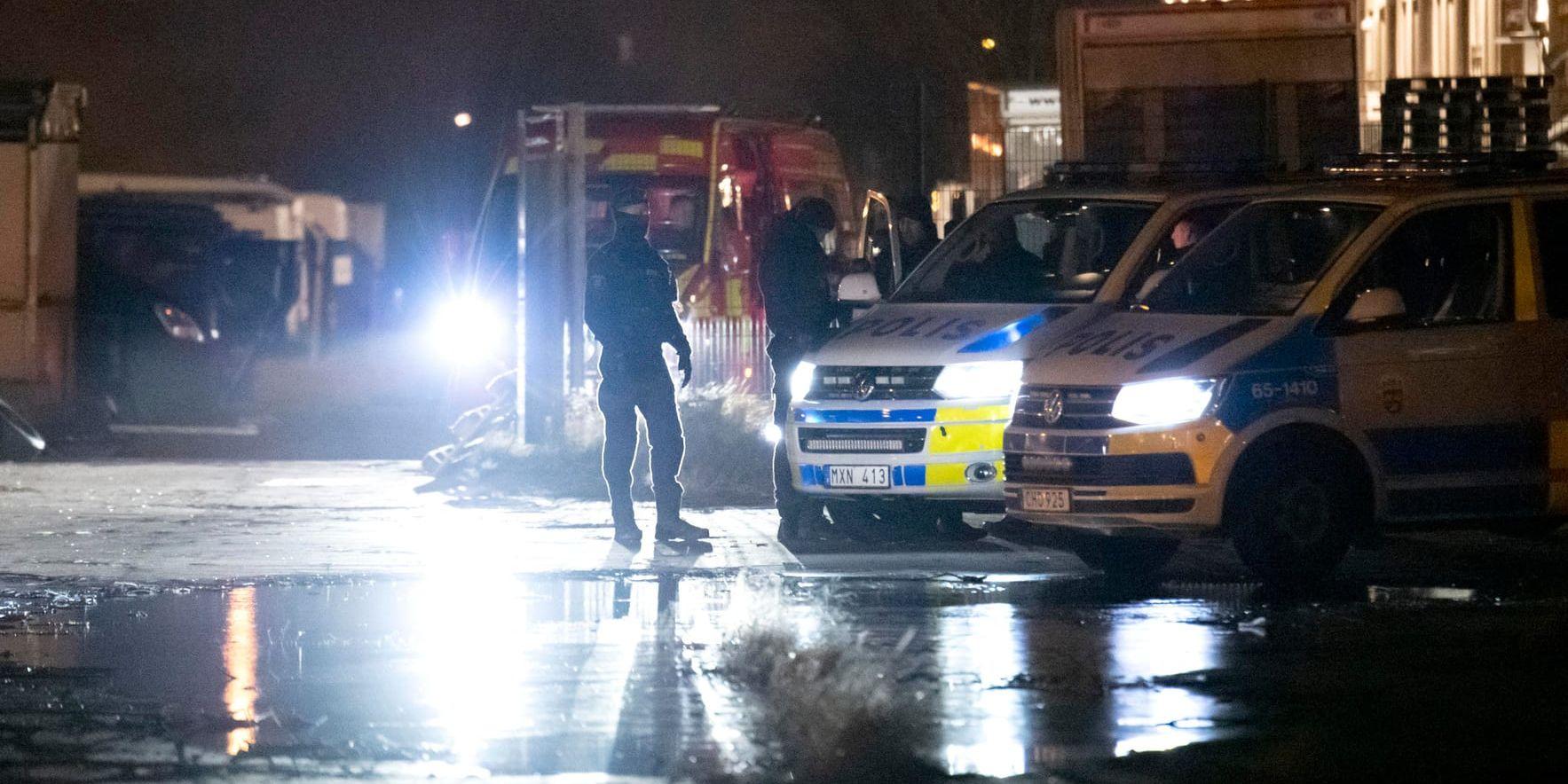 En död man som varit anmäld försvunnen har hittats död i ett vattendrag i Malmö.