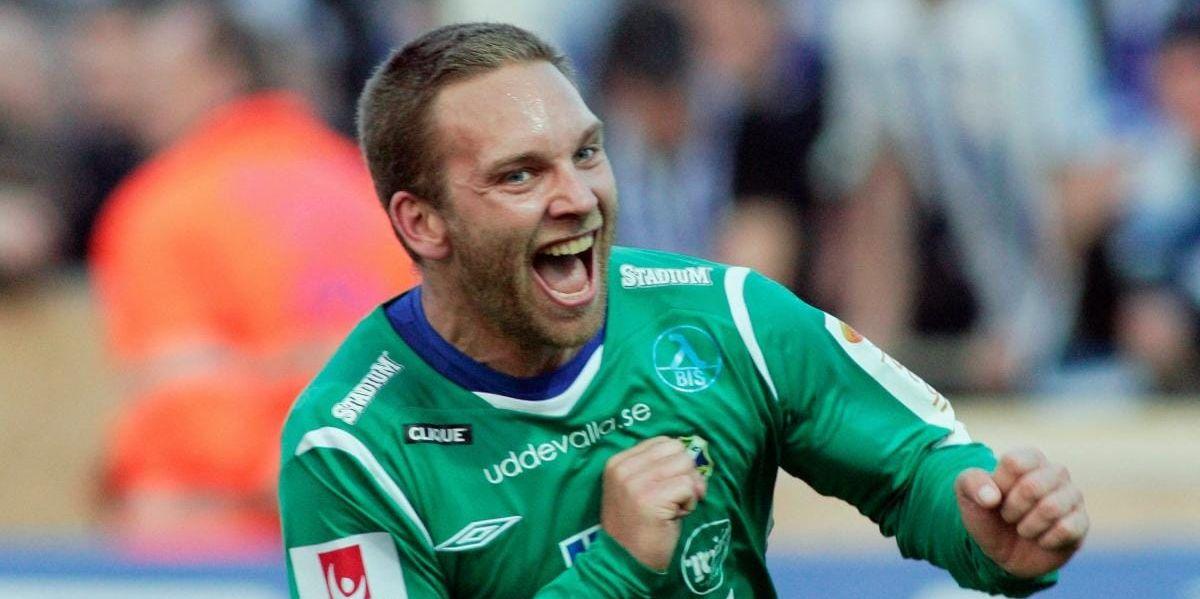 Får Morlandas Andreas "Kärna" Ramm jubla igen? Här syns han efter ett mål i Ljungskiles tröja 2011.