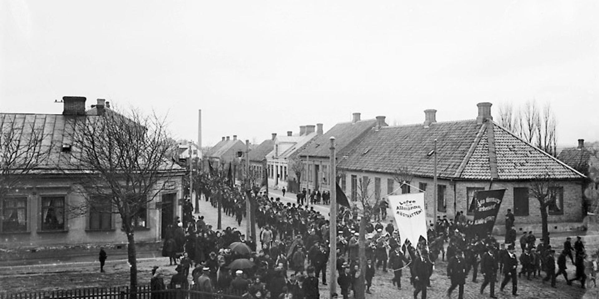 Rösträttsdemonstration år 1914. 