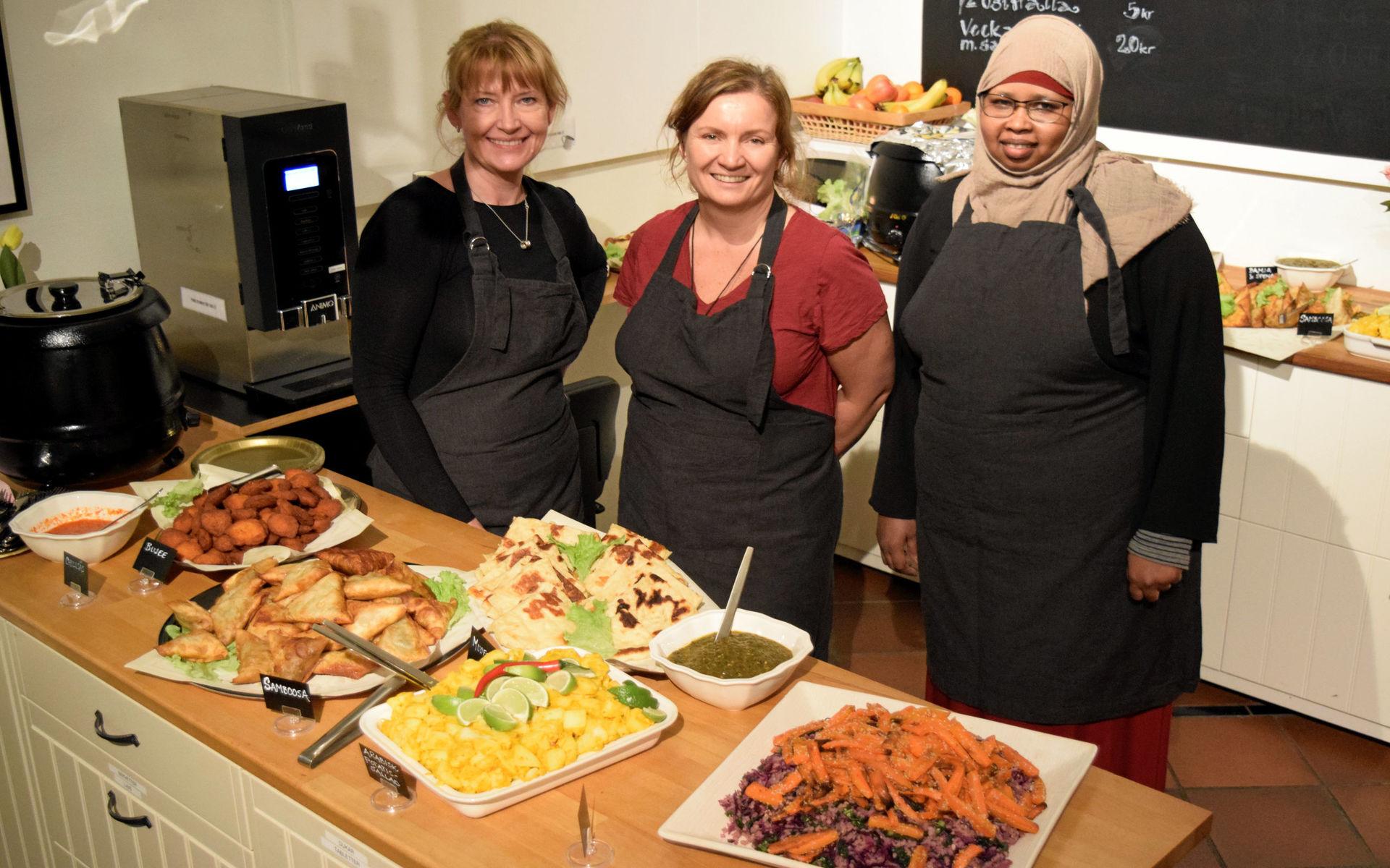 Ansvariga för Café Svea är Susann Hallvar
, Mia Hansen och 
Fatima Hassan.
