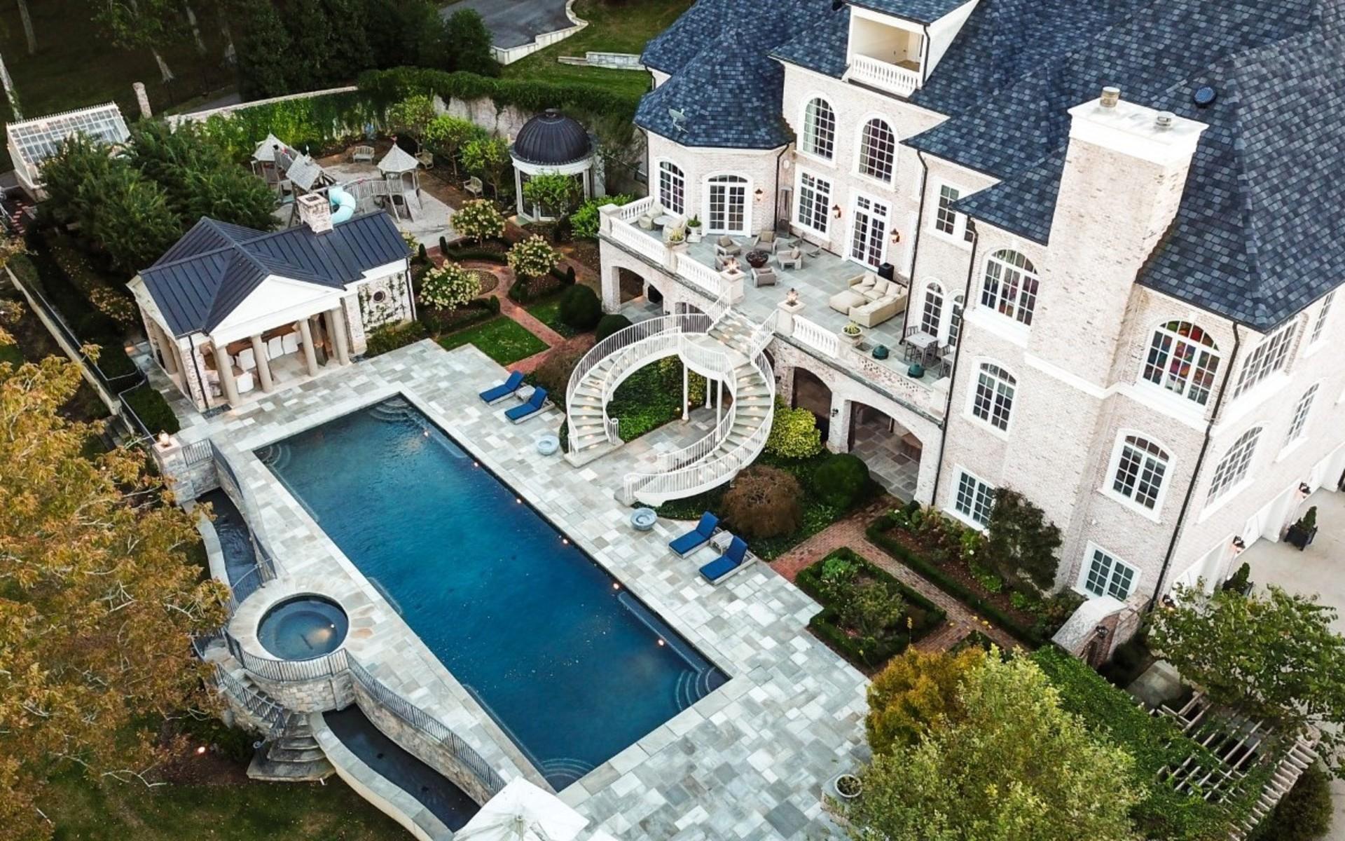 Kelly Clarksons hus i Tennessee är på dryga 1 800 kvadratmeter.