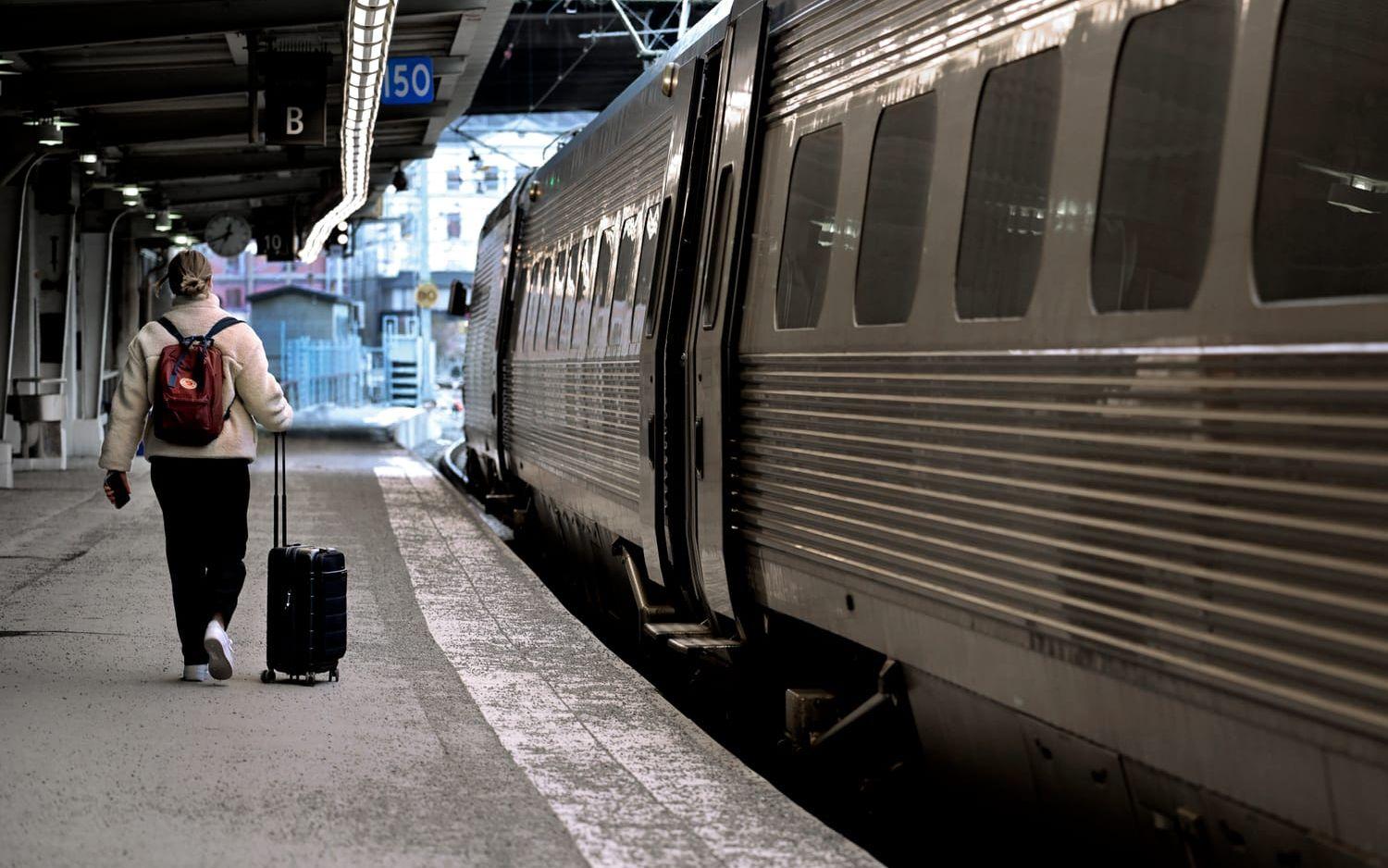 Tågresor är populära inför sommaren. Arkivbild.