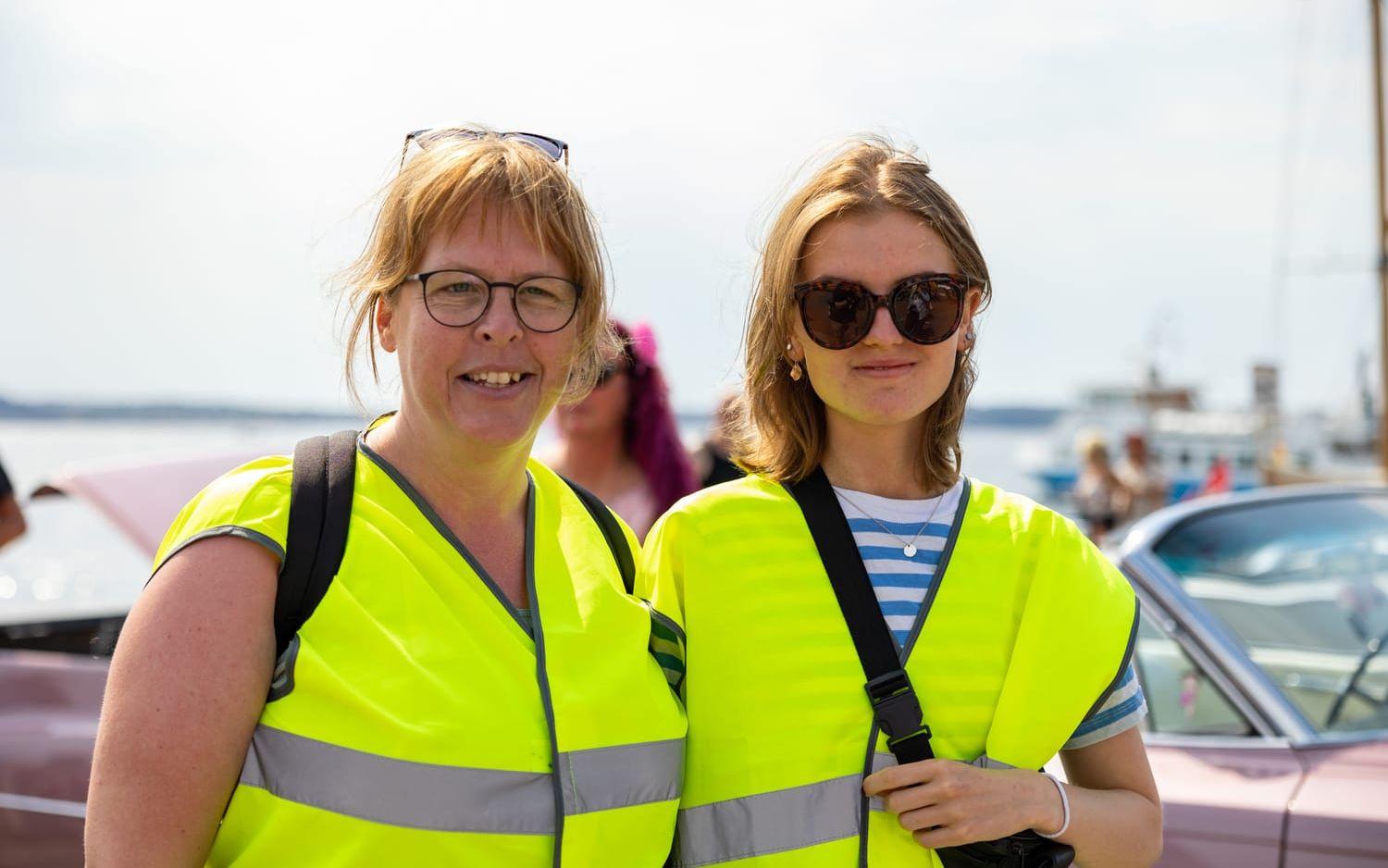 Pernilla och Melina Andersson var funktionärer och såg till att allt fungerade under lördagen.