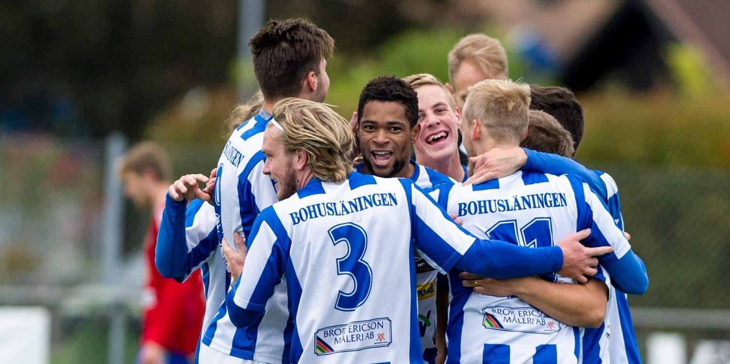 Blir det mer jubel? Efter en framgångsrik säsong ska IFK Uddevalla nu gå in i ett kvalspel om en plats i division 1.