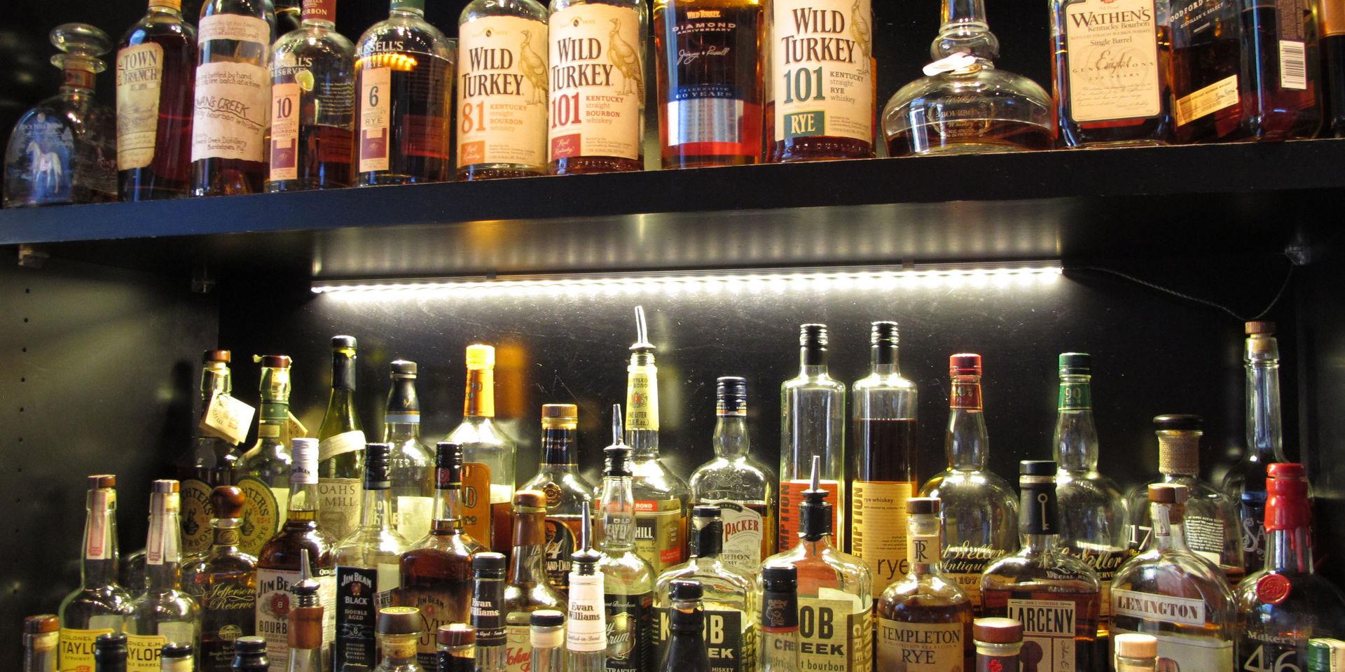 Arkivbild. Bilden från baren med alkohol har inget med artikeln att göra.