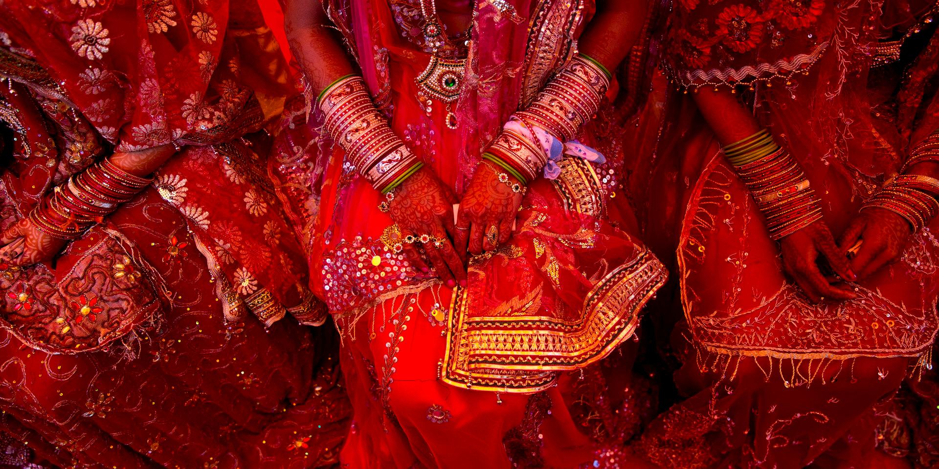 Arkivbild från ett bröllop i Indien, som ofta arrangeras av brudparets föräldrar.