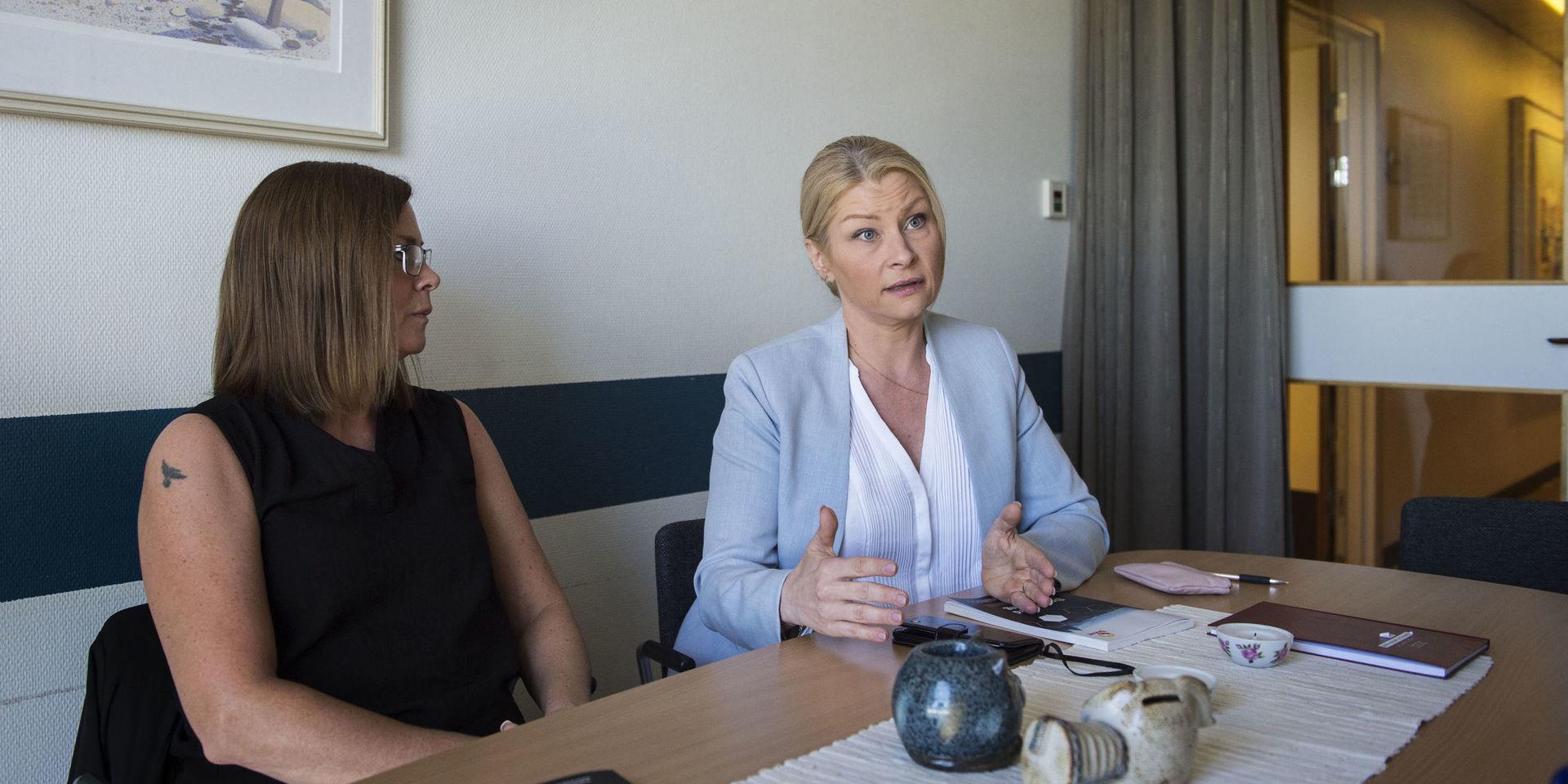 Jenny Åberg, avdelningschef och BI-sjuksköterska och Viktoria Skeie tillförordnad verksamhetschef.