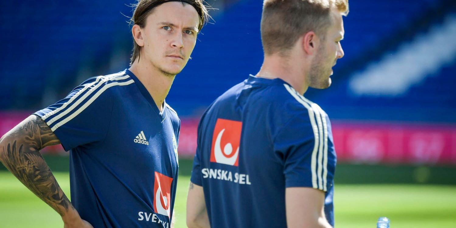 Kristoffer Olsson och Sebastian Larsson under gårdagens träning.