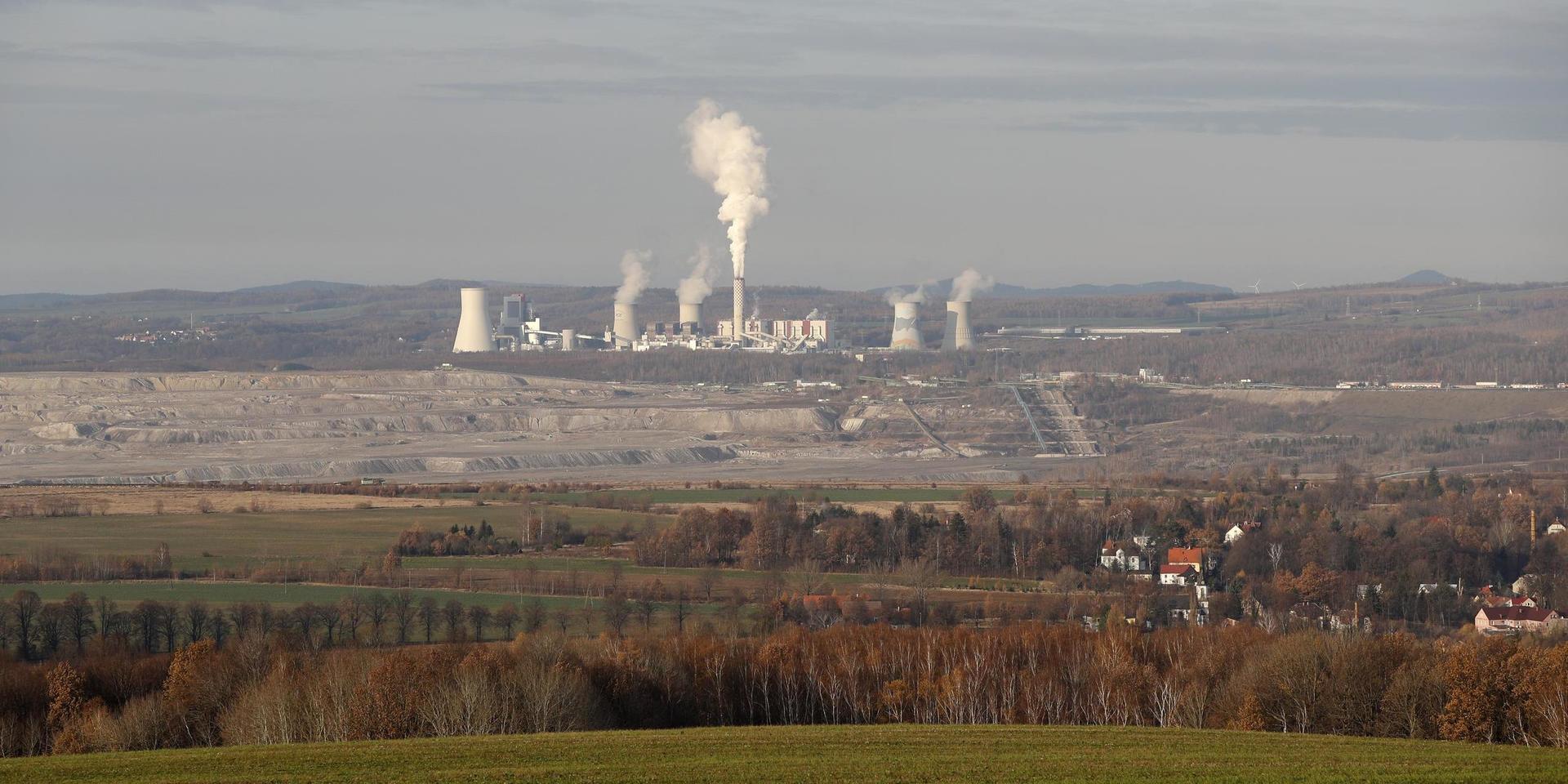 Turow, en kolgruva samt kraftverk i sydvästra Polen. Arkivbild.