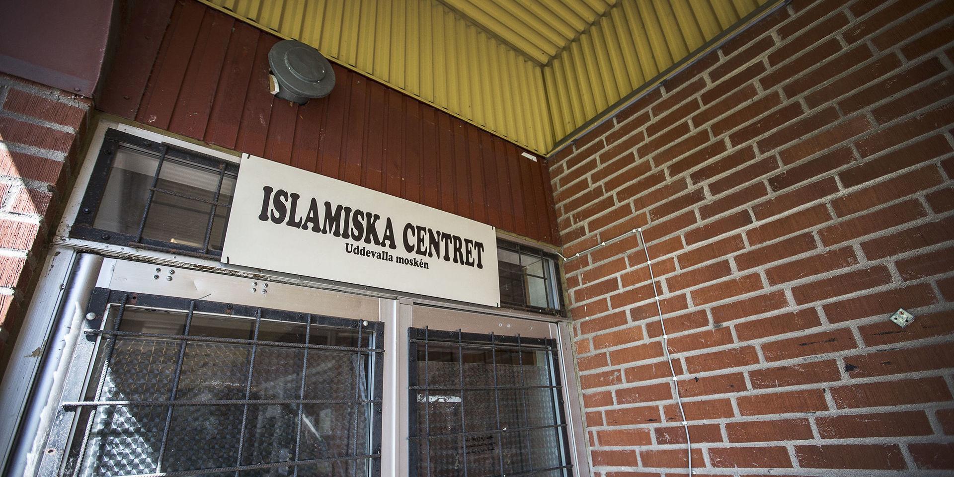 Ingången till Uddevallamoskén, Islamiska centret