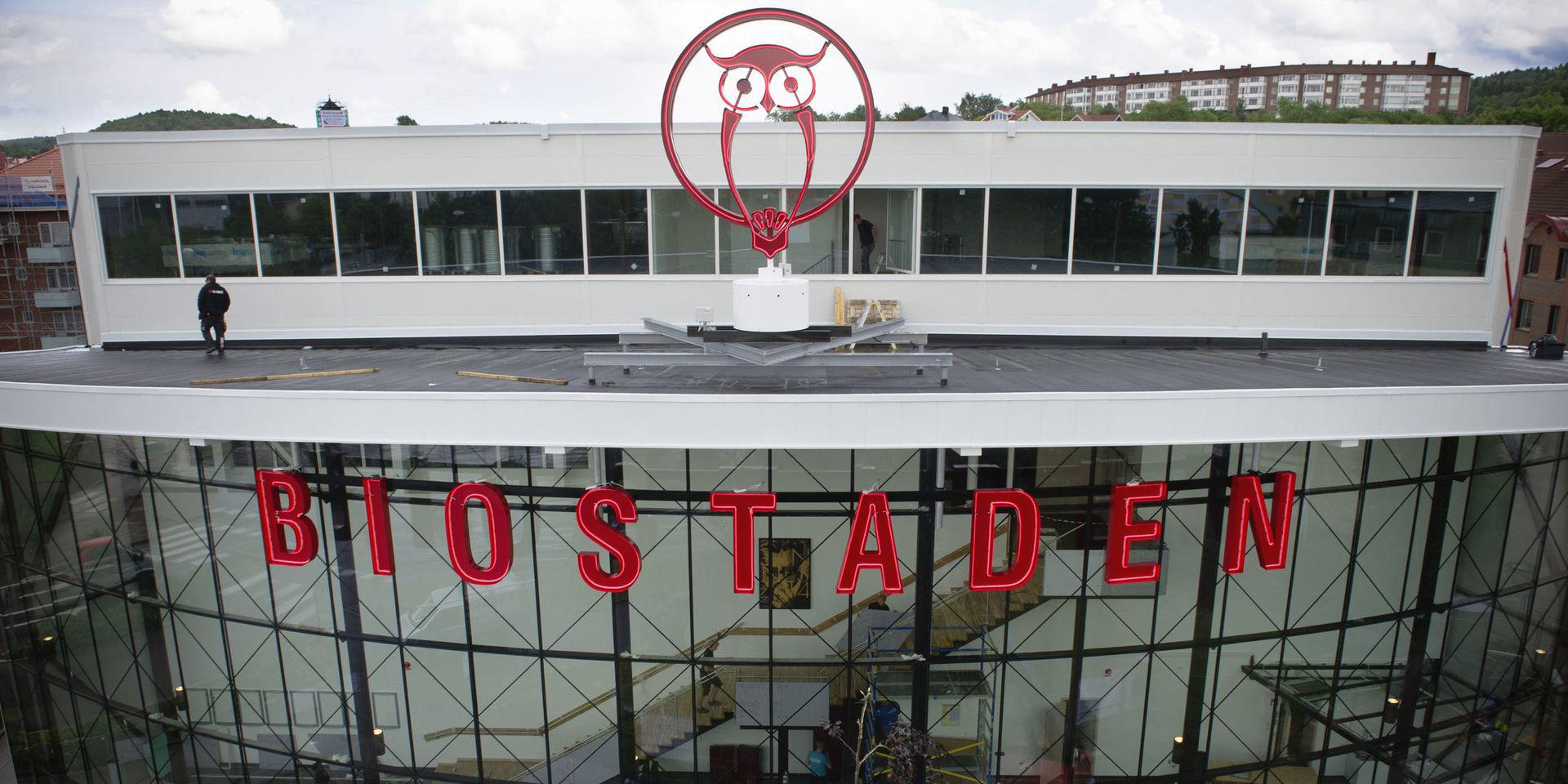 Besökssiffrorna dalar på samtliga biosalonger i Bohuslän. Biostaden i Uddevalla tappade mer än hälften av antalet besökare på bara en vecka.