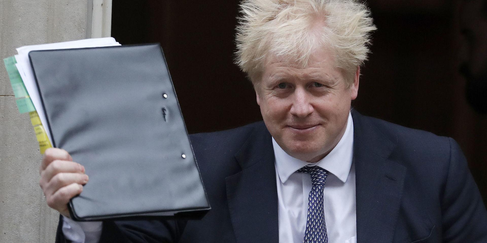 Premiärminister Boris Johnson förbereder sig för veckans frågestund i parlamentets underhus.